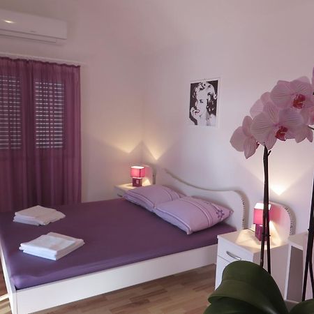 Apartments Petar Hvar Town Rom bilde