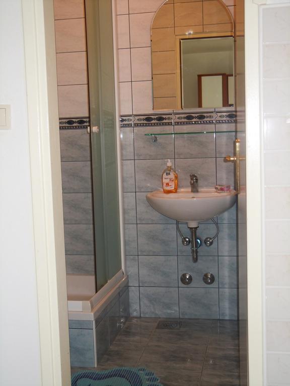 Apartments Petar Hvar Town Rom bilde