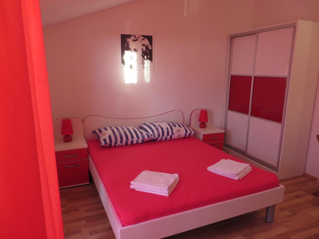 Apartments Petar Hvar Town Rom bilde