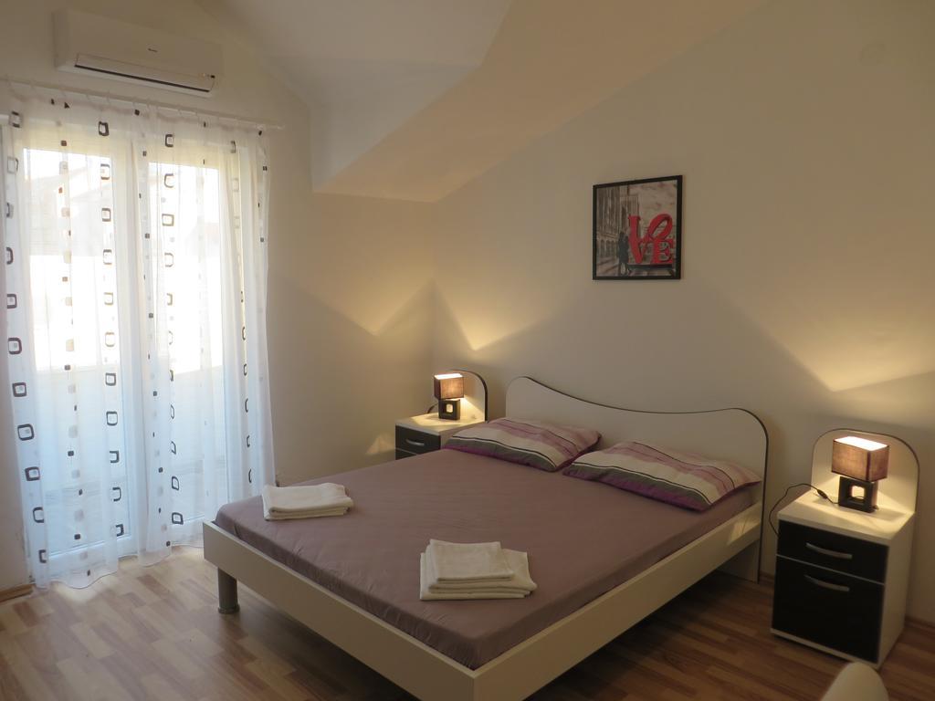 Apartments Petar Hvar Town Eksteriør bilde